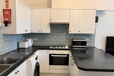 6 bedroom house share to rent, North Road West, Plymouth PL1