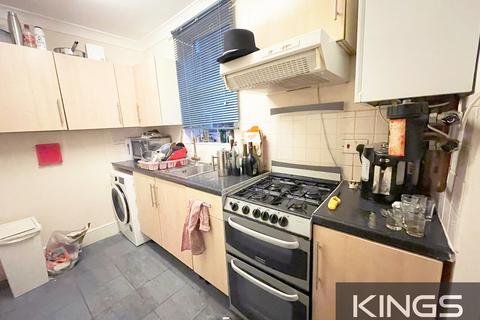 undefined, Broadlands Road