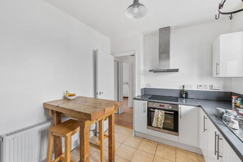 1 bedroom flat for sale, Harrington Hill, London, E5