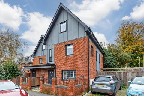 3 bedroom semi-detached house for sale, Cranworth Road, Winchester, SO22