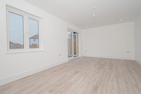 3 bedroom end of terrace house for sale, 15 Beerlings Farm Road, Ramsgate, CT12