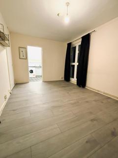 1 bedroom flat to rent, Draco Street  SE17