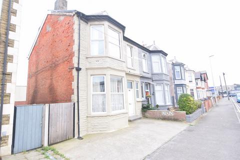 4 bedroom semi-detached house for sale, Saville Road, Blackpool