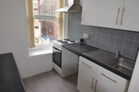 1 bedroom apartment to rent, Charnley Road, Blackpool