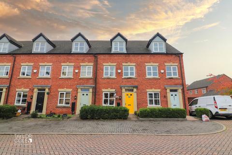 3 bedroom terraced house for sale, Lyon Drive, Tamworth