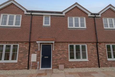 3 bedroom terraced house for sale, 16 Beerlings Farm Road, Ramsgate, CT12