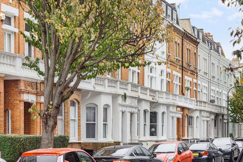 2 bedroom flat to rent, Waldemar Avenue, London