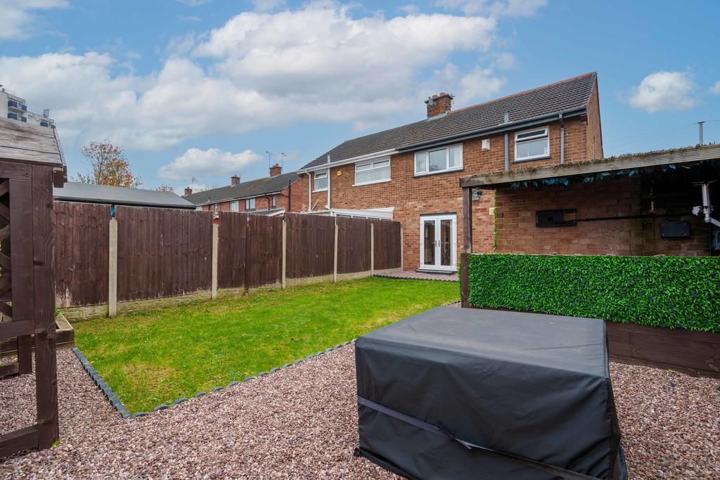 165 Blacon Point Road, CH1 5 NQ-14