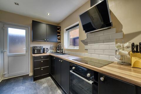 165 Blacon Point Road, Blacon, Chester, CH1 5NQ