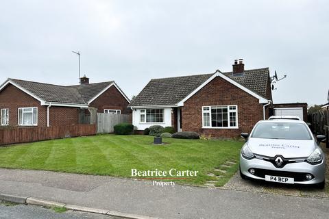 2 bedroom detached bungalow to rent, Clements Way, Bury St Edmunds IP28