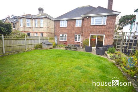 3 bedroom ground floor flat to rent, 16 Alum Chine Road, Westbourne