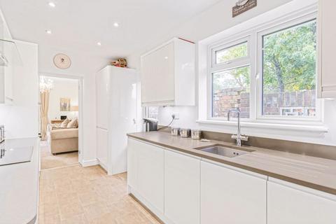 4 bedroom detached house for sale, Parkhill Road, Bexley