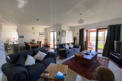 73a Beach Road, Kewstoke, Weston-super-mare, BS22 9UP
