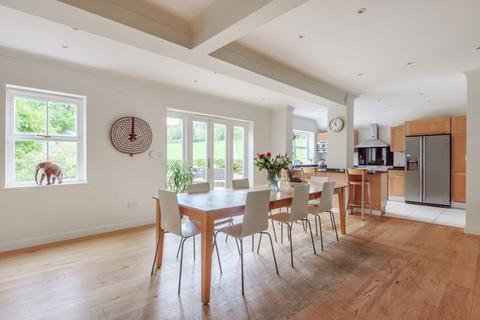 4 bedroom detached house to rent, Bowlhead Green Road, Godalming GU8