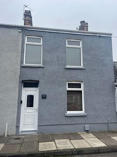 3 bedroom end of terrace house to rent, Jenkin Street, Bridgend