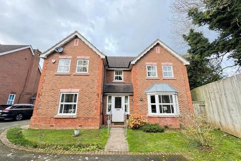 4 bedroom detached house for sale, Swift Close, Kenilworth