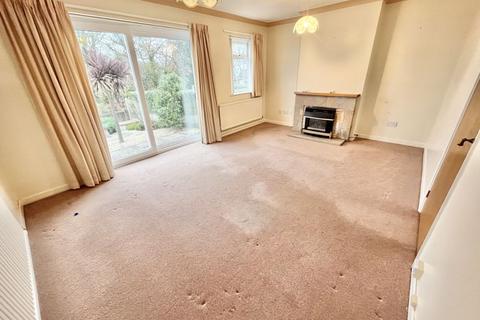 3 bedroom detached house for sale, Cemlyn Park, Penmaenmawr