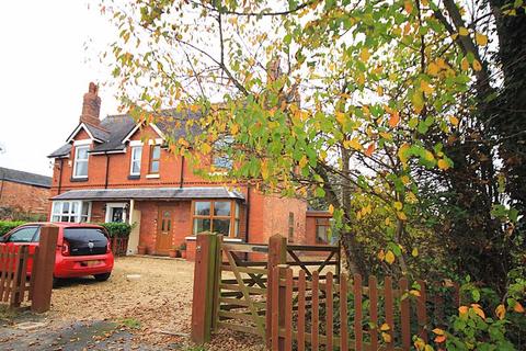 3 bedroom semi-detached house for sale, Whitchurch Road, Whitchurch