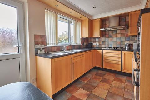 2 Betony Rise, Exeter, EX2 5RR