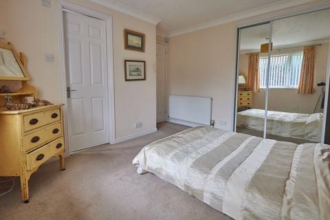2 Betony Rise, Exeter, EX2 5RR