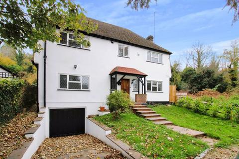 4 bedroom detached house for sale, Chipstead