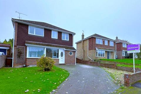 4 bedroom detached house for sale, Wickham Close, Newington