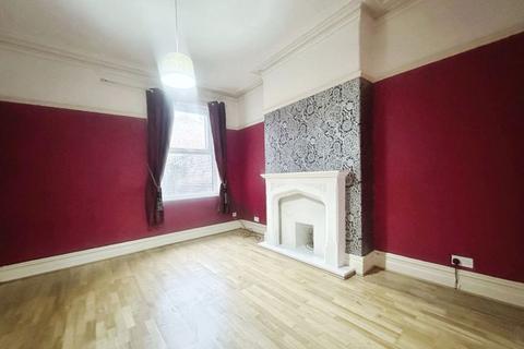 3 bedroom terraced house for sale, Manchester Road, Bury