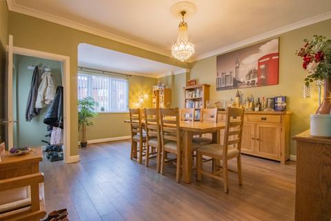 5 bedroom terraced house for sale, Woodstock Road, Toton, Nottingham, Nottinghamshire, NG9