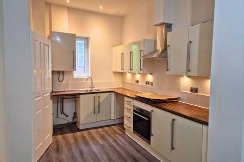 4 bedroom end of terrace house for sale, Drinkstone Road, North Evington