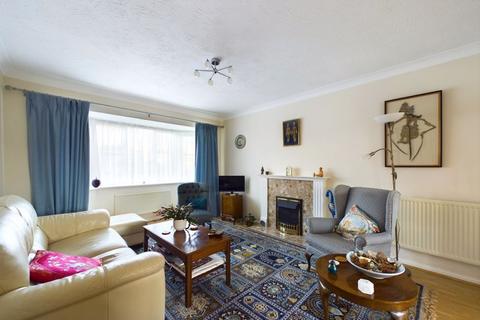 19 Arrowsmith Drive, Stonehouse, GL10 2QS