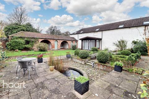 5 bedroom detached house for sale, High Street, Walcott, Lincoln