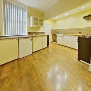 2 bedroom terraced house to rent, Macfarren Street, Liverpool L13