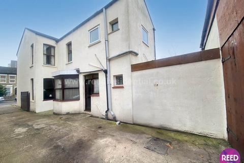 4 bedroom detached house for sale, St Anns Road, Southend On Sea