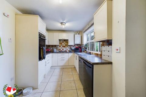 4 bedroom detached house for sale, Temple Close, Barnwood, Gloucester, GL4 3ER