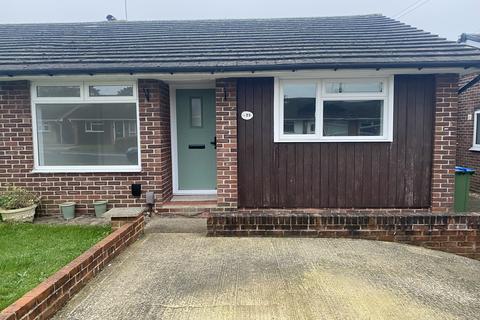 2 bedroom bungalow to rent, Maryland Close, Townhill Park, Southampton, SO18