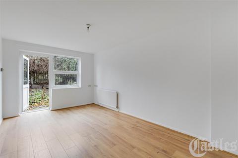 70 Edmeston Close, London, E9 5TL