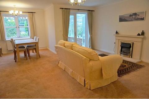 3 bedroom end of terrace house to rent, Chaucombe Place, Barton-on-sea, BH25