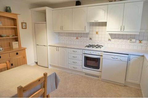 3 bedroom end of terrace house to rent, Chaucombe Place, Barton-on-sea, BH25