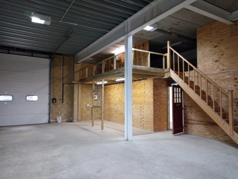 U17 Warehouse&amp;mezzanine 1