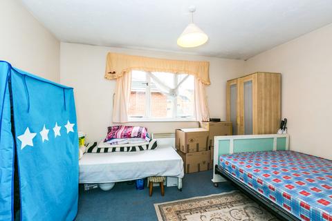 1 bedroom flat to rent, Ascot Court, Aldershot