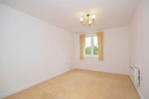 1 bedroom apartment for sale, Nanterre Court, Cassiobury WD17