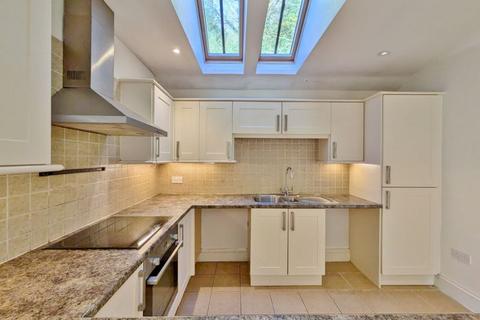 2 bedroom flat for sale, Bakers Court Lane, Lynton