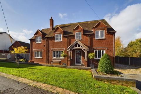 4 bedroom detached house for sale, Limekiln Lane, Newport TF10