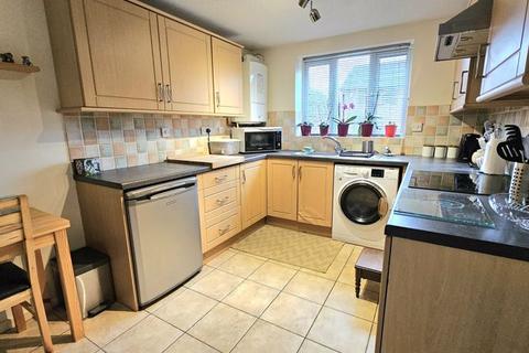 3 bedroom semi-detached house for sale, Harrop Way, Stourbridge DY8