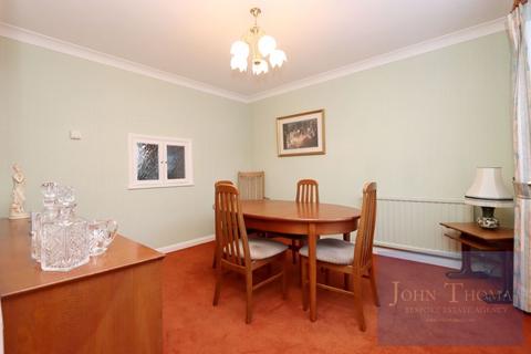 25 Woolhampton Way, Chigwell, IG7 4QQ