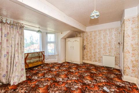 3 bedroom detached house for sale, Sandbank Road, Towyn, Abergele, Conwy, LL22