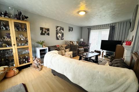 2 bedroom semi-detached house for sale, Keswick Road, Peterlee, County Durham, SR8