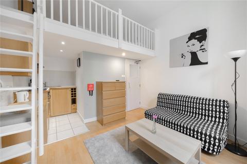 Studio to rent, Fairholme Road, London W14