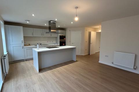 2 bedroom flat to rent, Kestrel House, Sandpiper Drive, Doncaster, South Yorkshire, DN4