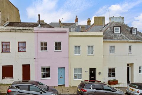 2 bedroom cottage for sale, East Street, Herne Bay, Kent